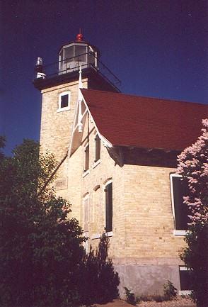 eagleblufflighthouse.jpg